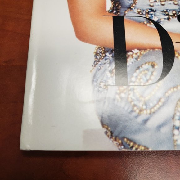 Harper's Bazaar Magazine US Nov 1997 Princess Diana - Picture 4 of 13